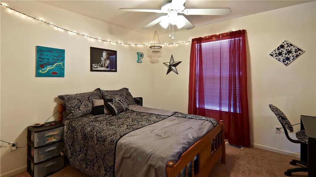1106 N GLENVIEW Avenue — photo 21