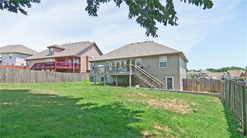 1106 N GLENVIEW Avenue — photo 35