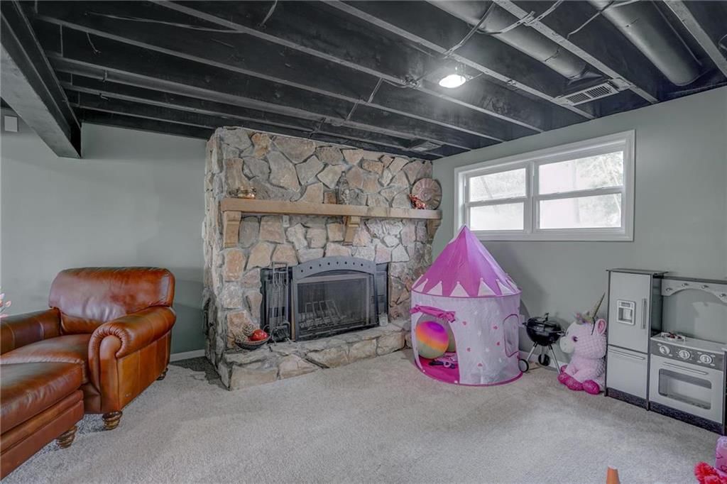 5011 N Bellaire Avenue — photo 17