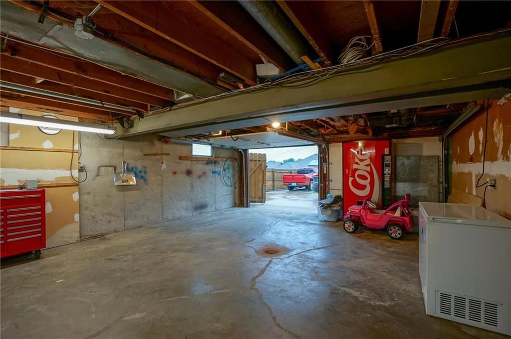 5011 N Bellaire Avenue — photo 28
