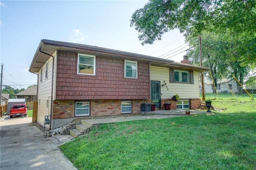 5011 N Bellaire Avenue — photo 32