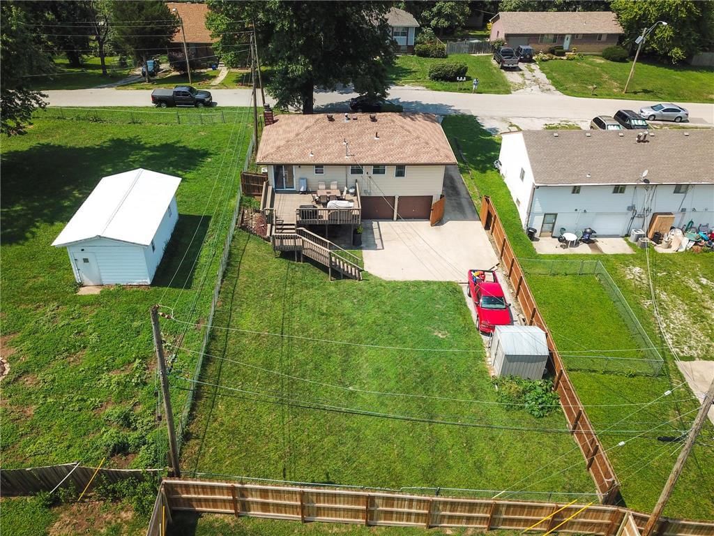 5011 N Bellaire Avenue — photo 34