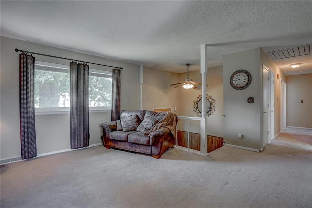 5011 N Bellaire Avenue — photo 6