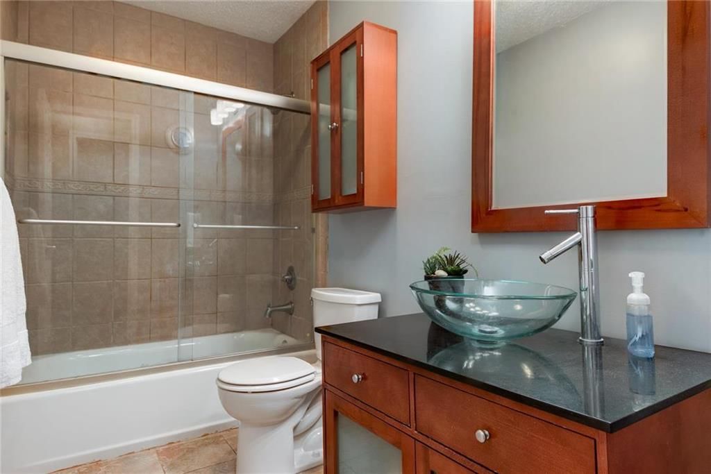 11815 W 67th Street — photo 18