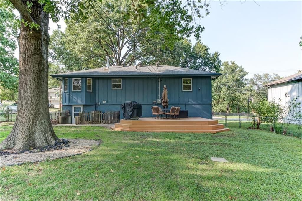 11815 W 67th Street — photo 29