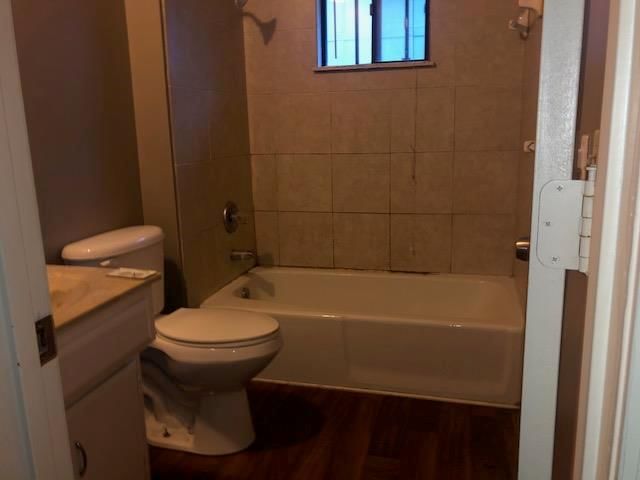 13928 FALKIRK Circle — photo 6