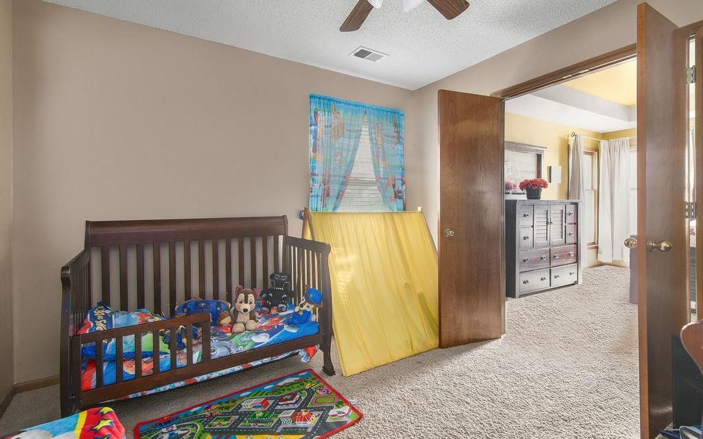 14533 S ROTH Circle — photo 14