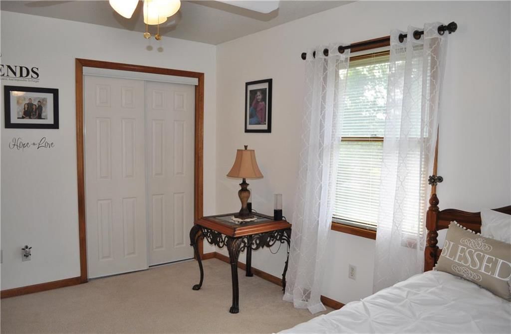 408 Lakeview Drive — photo 18