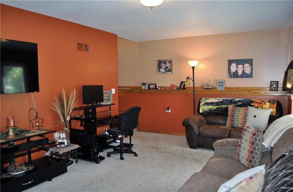 408 Lakeview Drive — photo 19