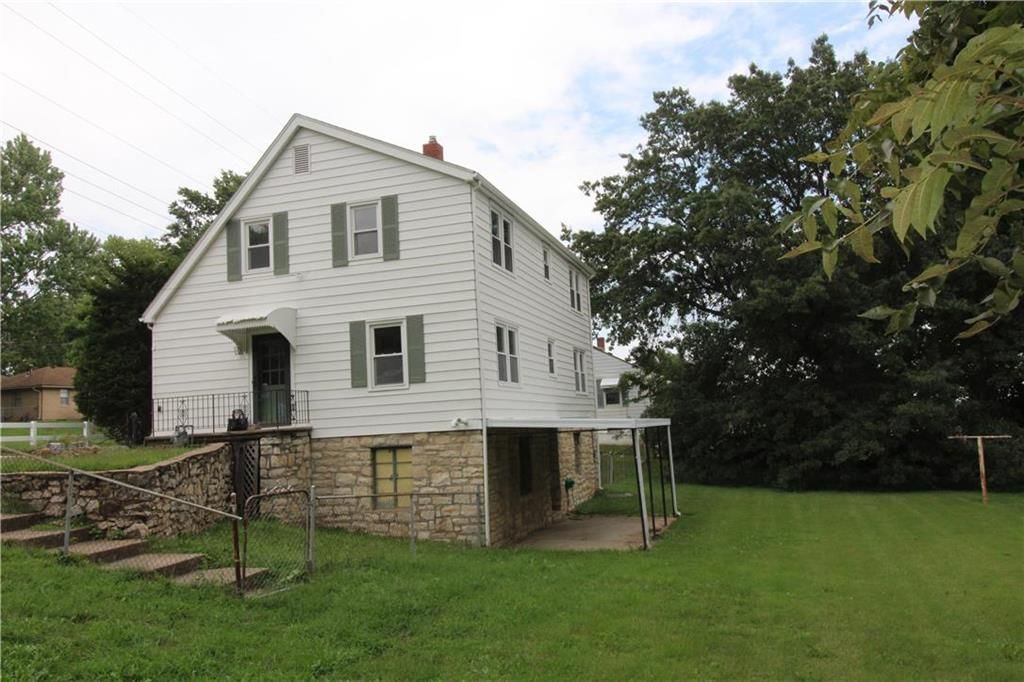523 E Walnut Street — photo 11