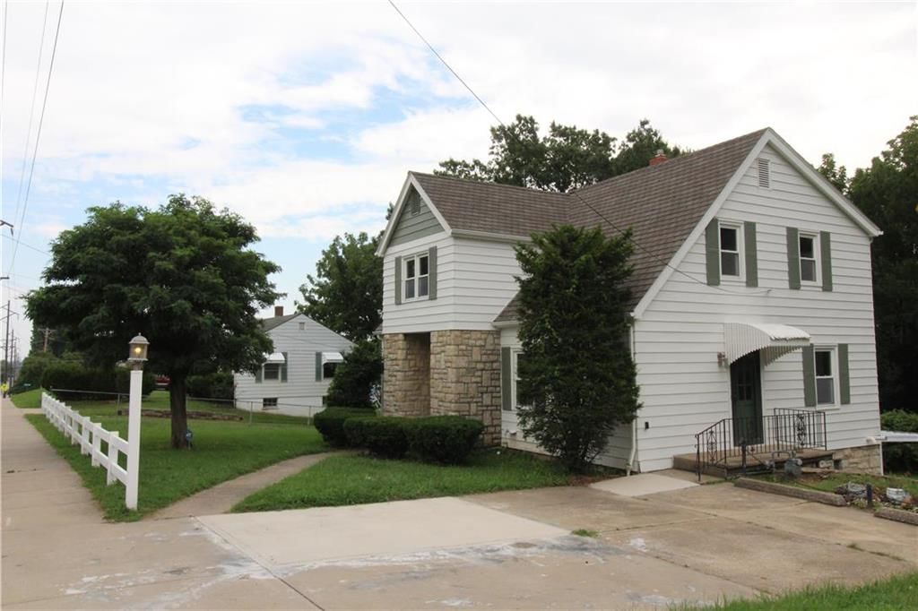 523 E Walnut Street — photo 5