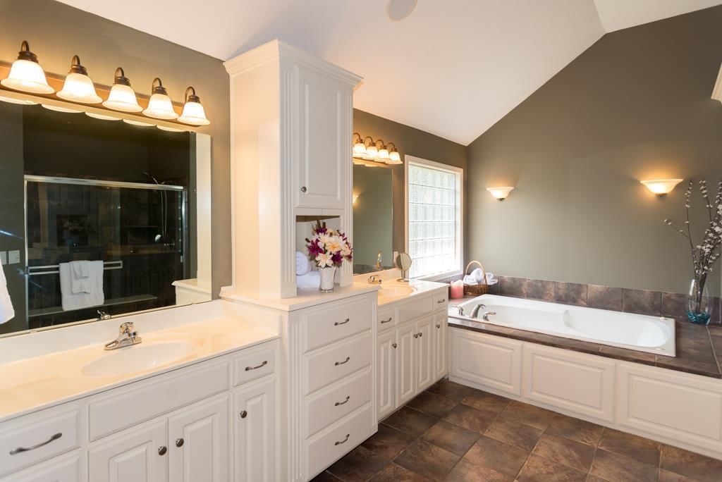 6508 N Cypress Avenue — photo 16
