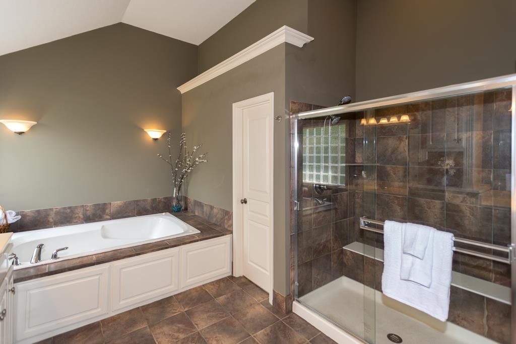 6508 N Cypress Avenue — photo 17
