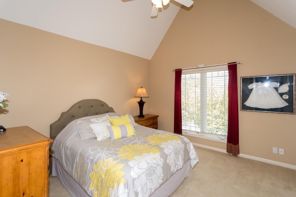 6508 N Cypress Avenue — photo 19