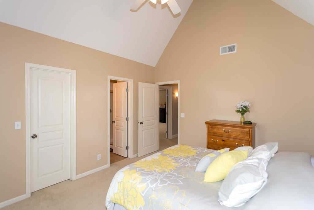 6508 N Cypress Avenue — photo 20