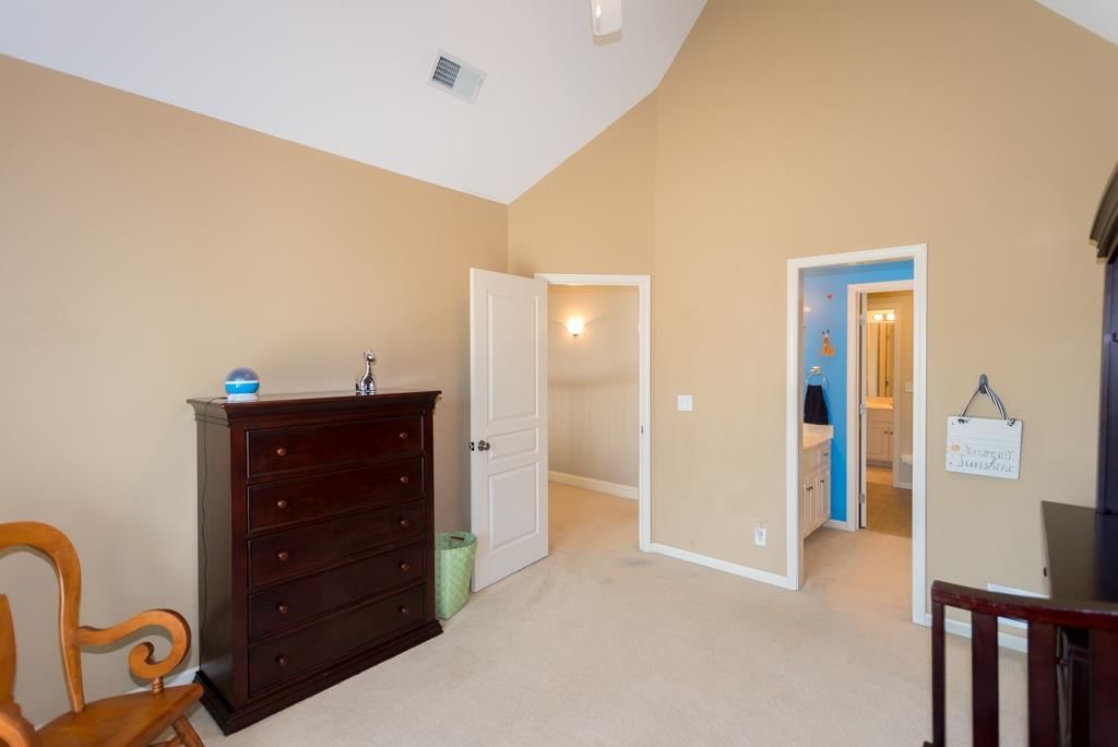 6508 N Cypress Avenue — photo 25