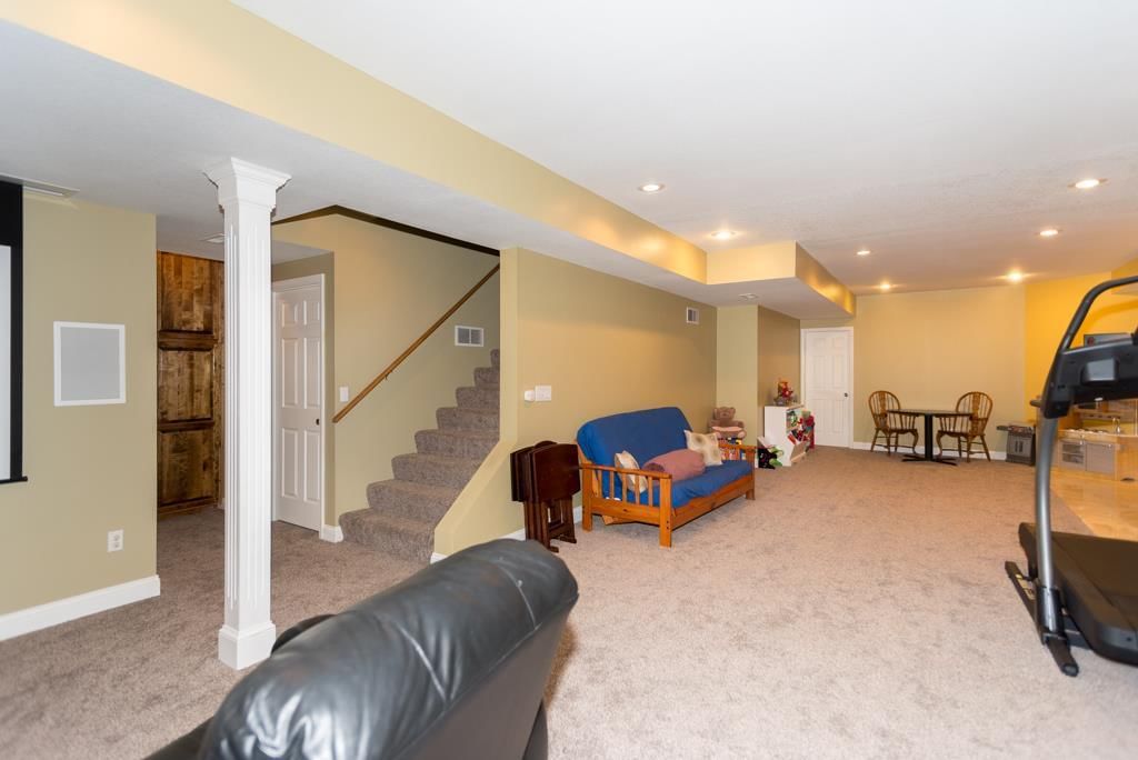 6508 N Cypress Avenue — photo 30