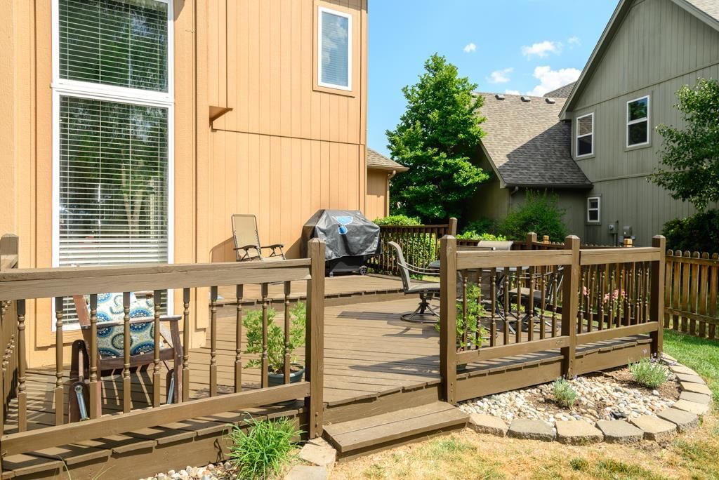 6508 N Cypress Avenue — photo 33