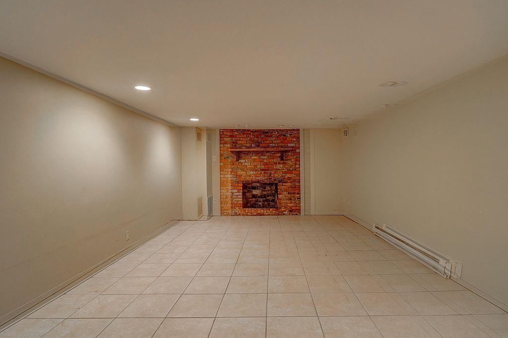 1001 E Lexington Avenue — photo 20