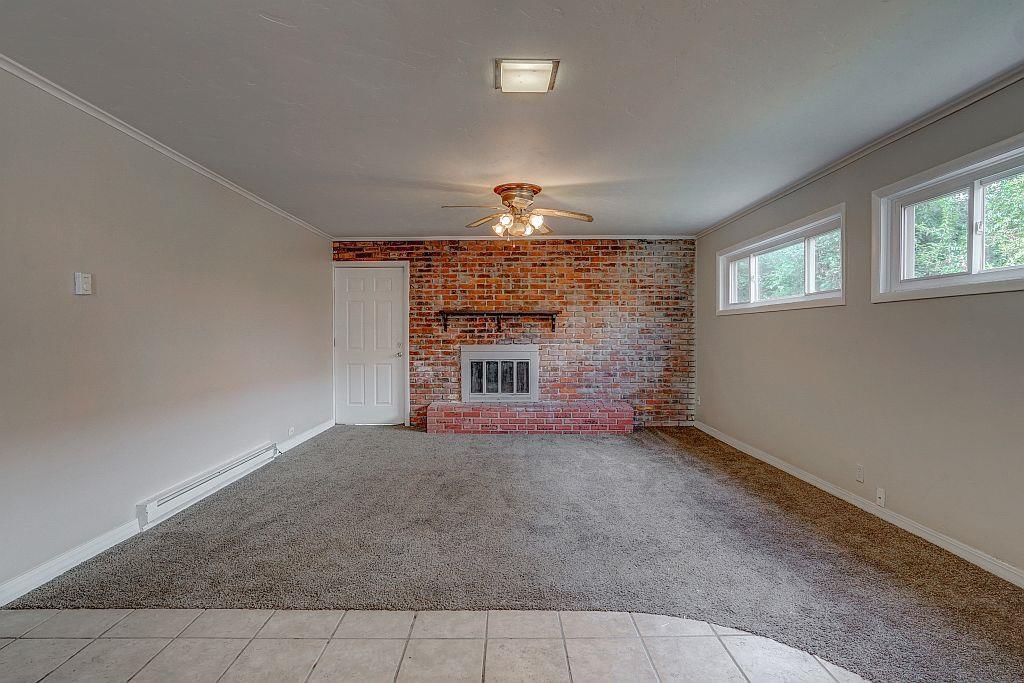 1001 E Lexington Avenue — photo 9