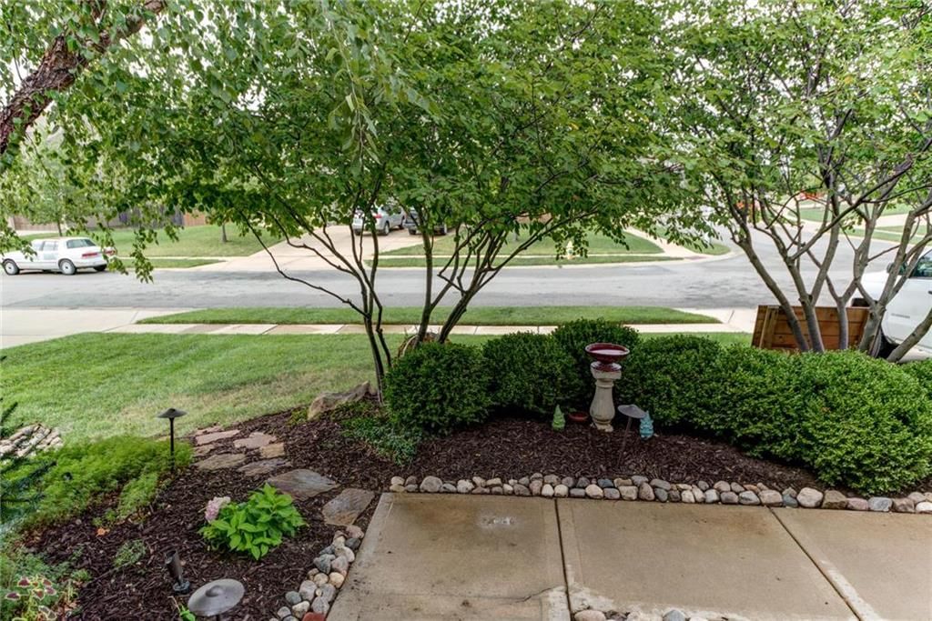691 E Mockingbird Street — photo 6