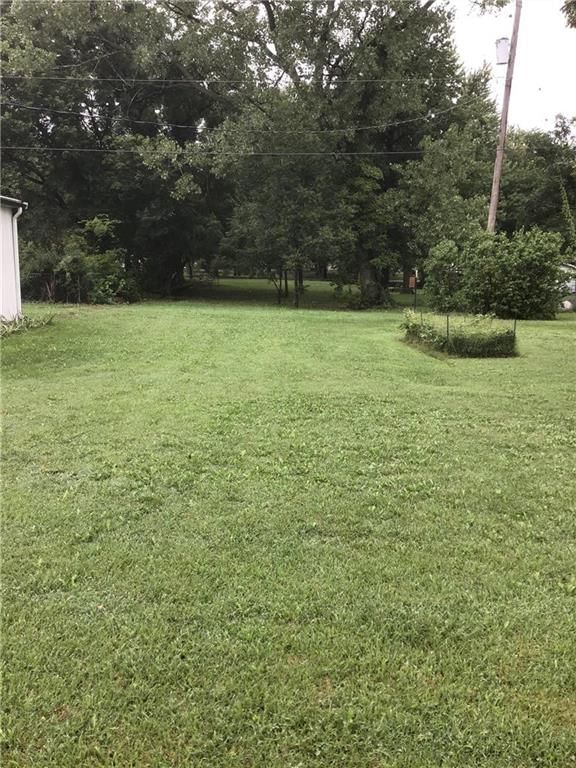 405 Locust Street — photo 36