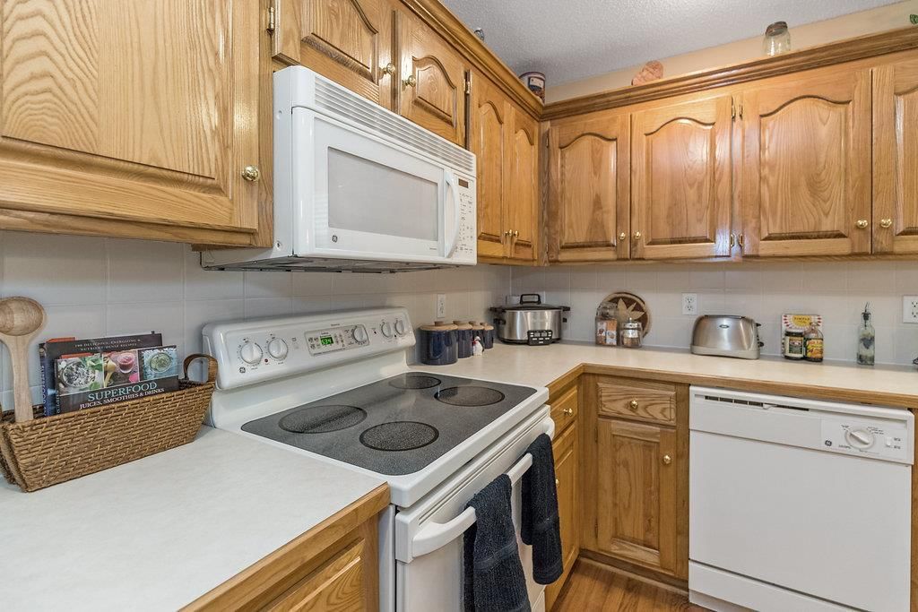21271 W 227th Street — photo 9
