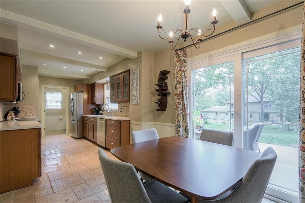 9506 W 104th Terrace — photo 8