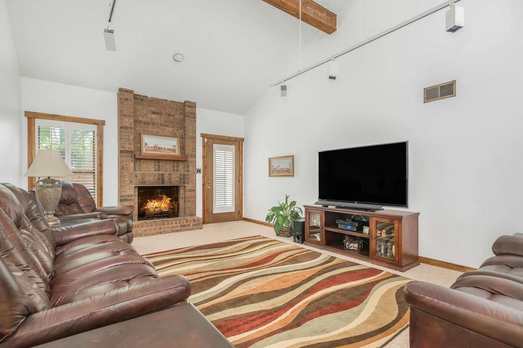 6279 Rosewood Street — photo 14