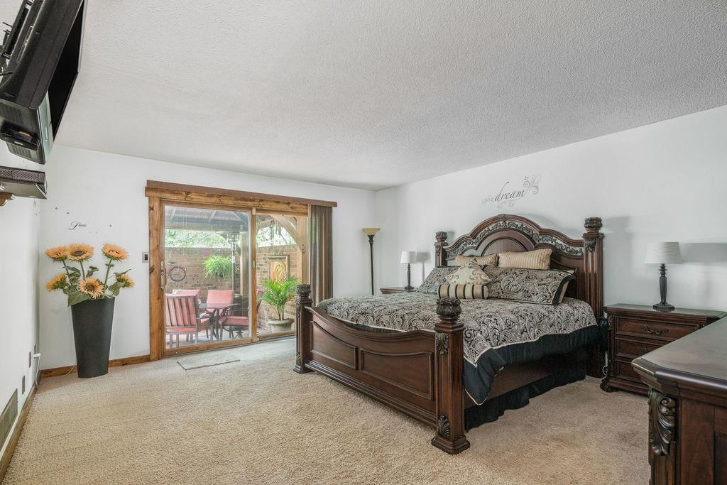 6279 Rosewood Street — photo 21