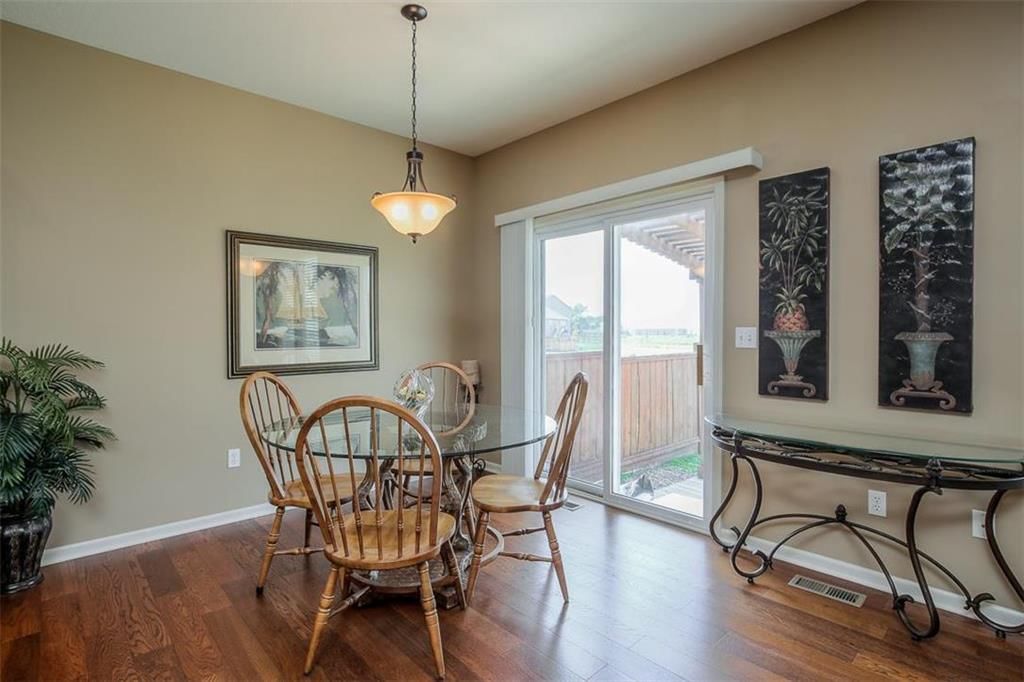 140 N Pear Street — photo 12