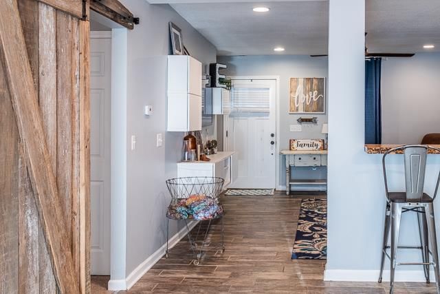 102 S May Street — photo 12