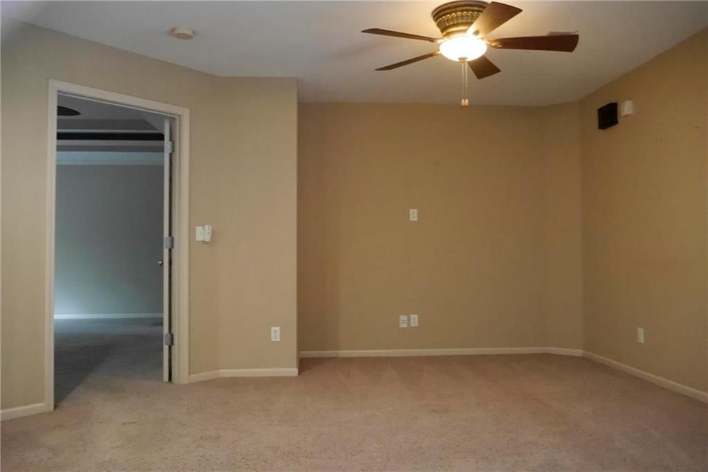 5827 NE Timber Hills Drive — photo 15