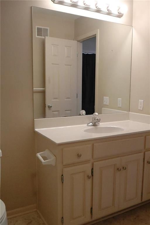 5827 NE Timber Hills Drive — photo 33