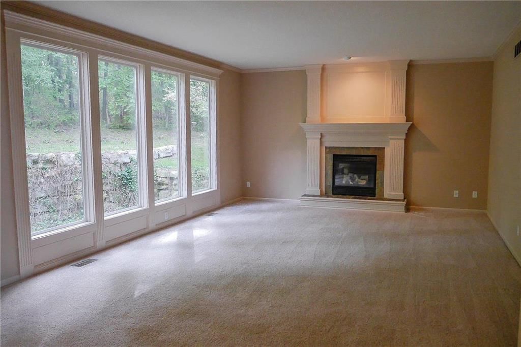 5827 NE Timber Hills Drive — photo 7