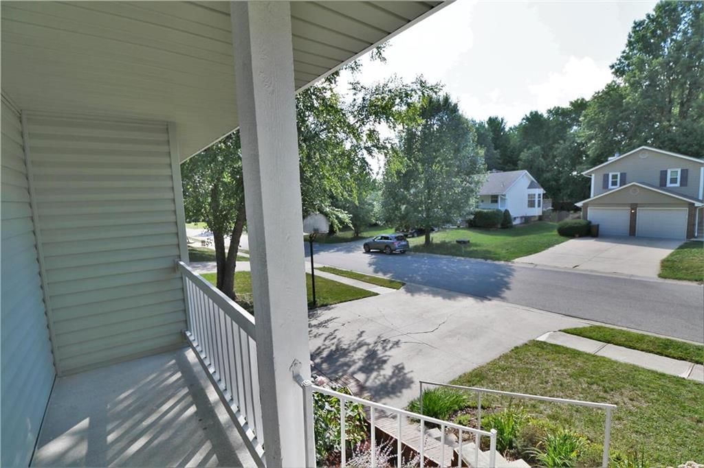 2312 NE 2nd Street — photo 5