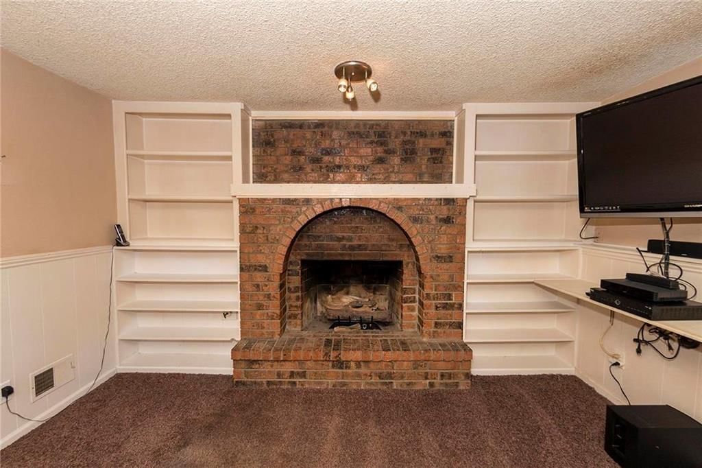 2736 S 53rd Street — photo 11