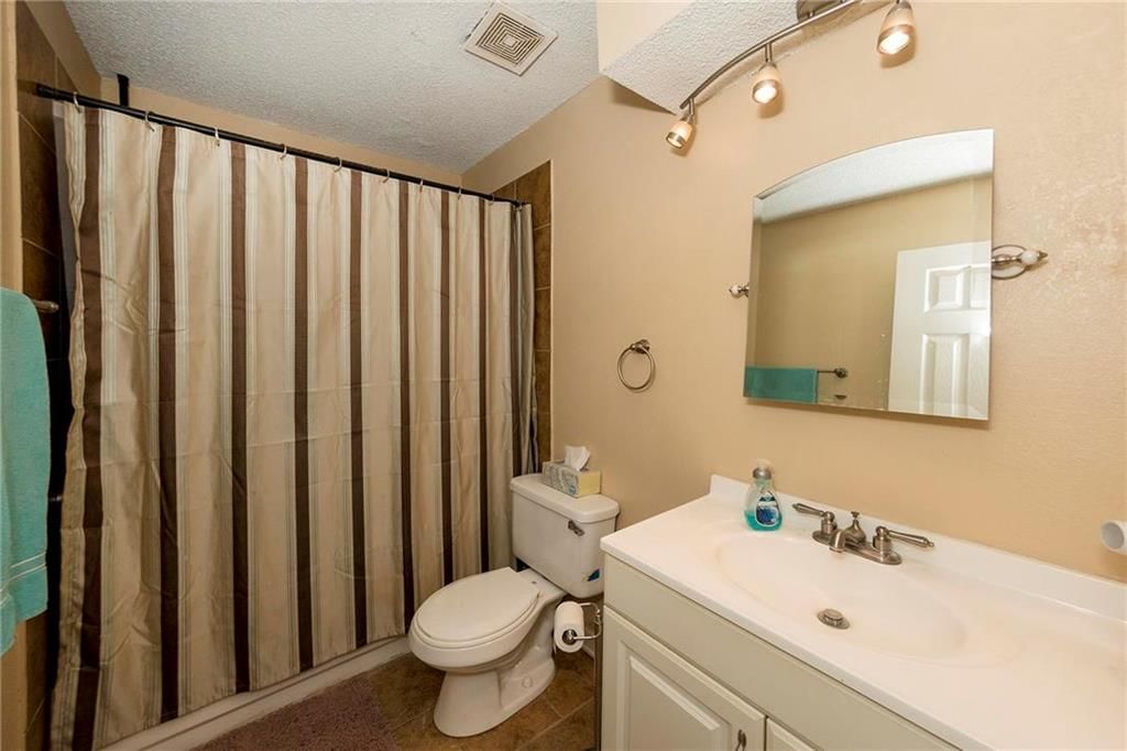 2736 S 53rd Street — photo 20