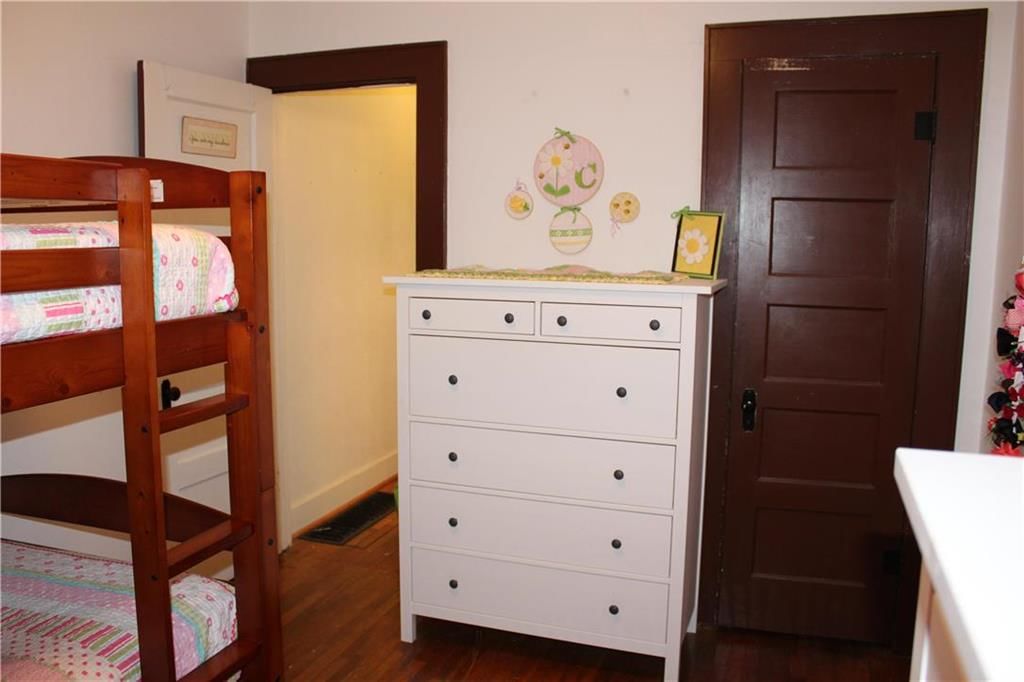 604 Broad Street — photo 17
