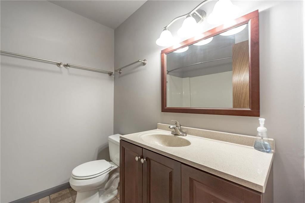 322 E Colleen Drive — photo 18