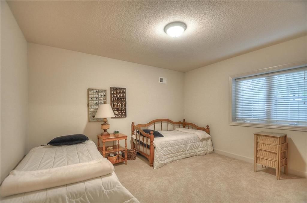 11885 W 144th Terrace — photo 25