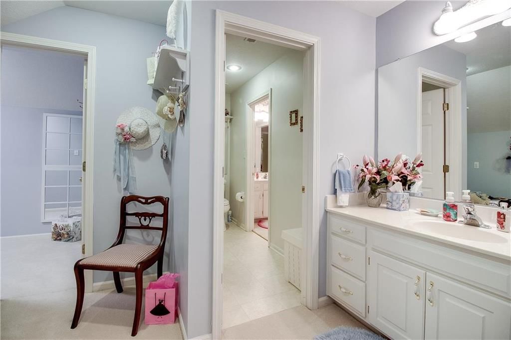 6009 NE Greenbriar Street — photo 24