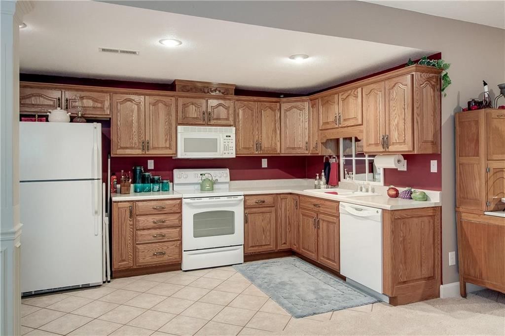 6009 NE Greenbriar Street — photo 34