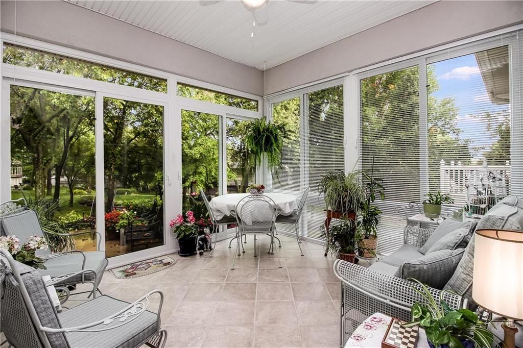 6009 NE Greenbriar Street — photo 38