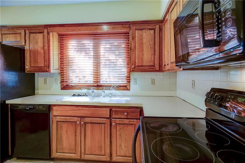 12044 Hemlock Street — photo 13