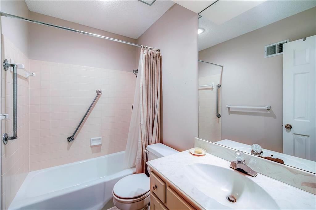 12044 Hemlock Street — photo 17