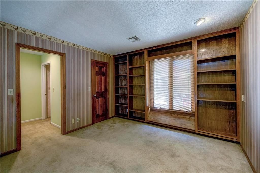 12044 Hemlock Street — photo 18