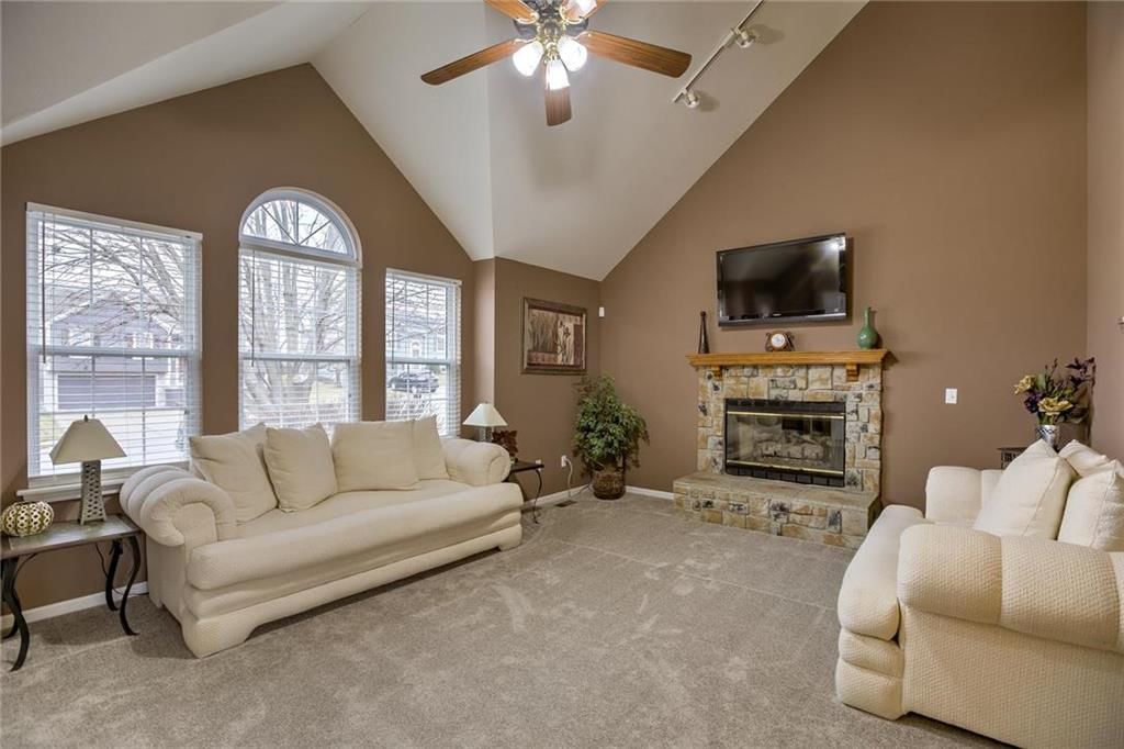 3408 NW 85th Street — photo 2