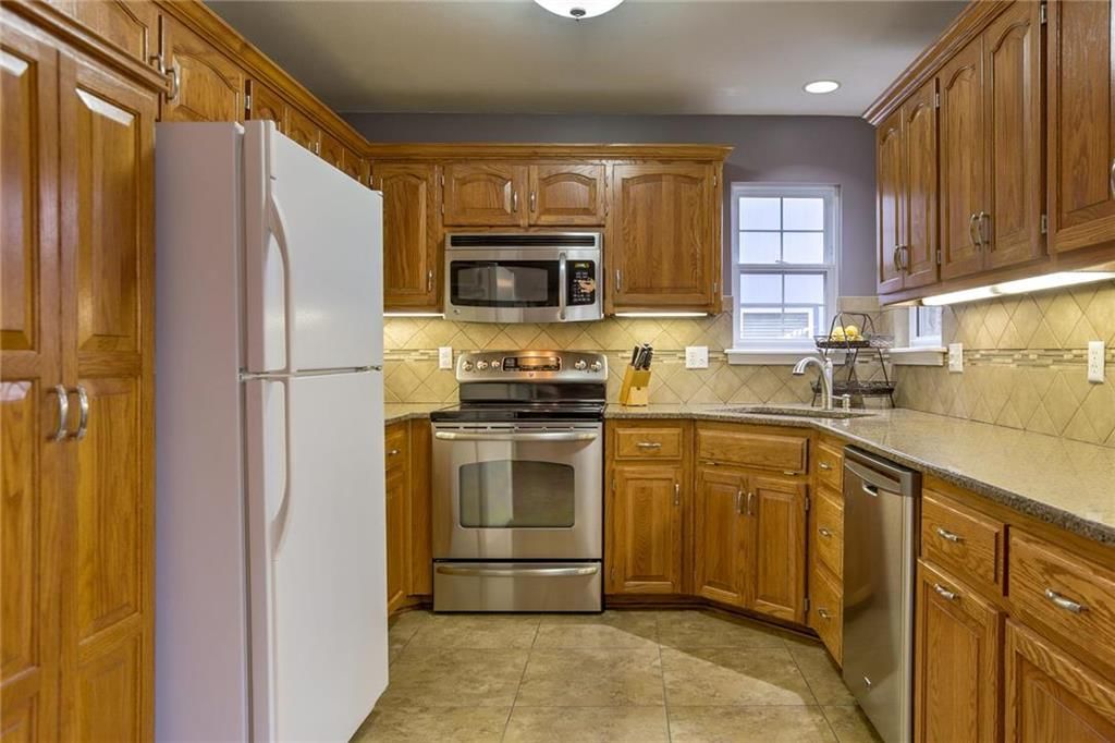 3408 NW 85th Street — photo 8