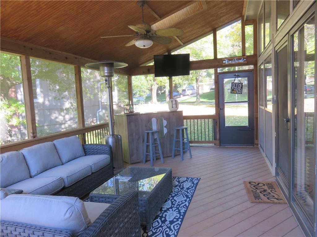 8110 Alden Street — photo 10